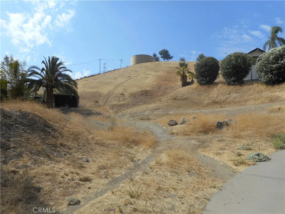 163 LASSON Canyon Lake, CA 92587