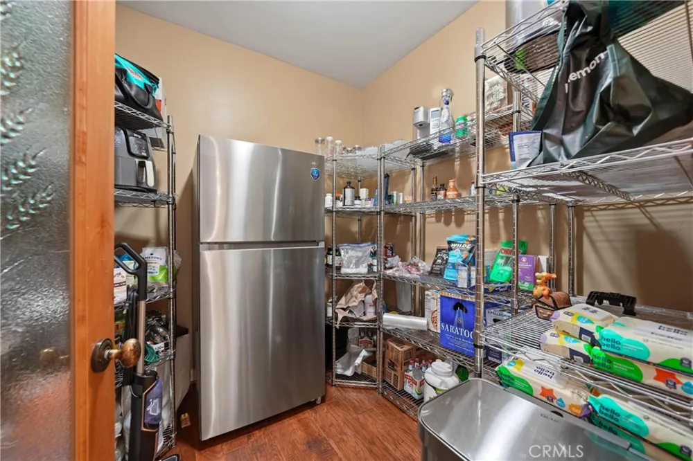 30151 Skyline Running Springs, CA 92382