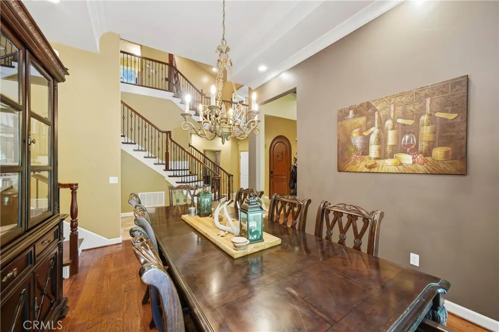 30151 Skyline Running Springs, CA 92382