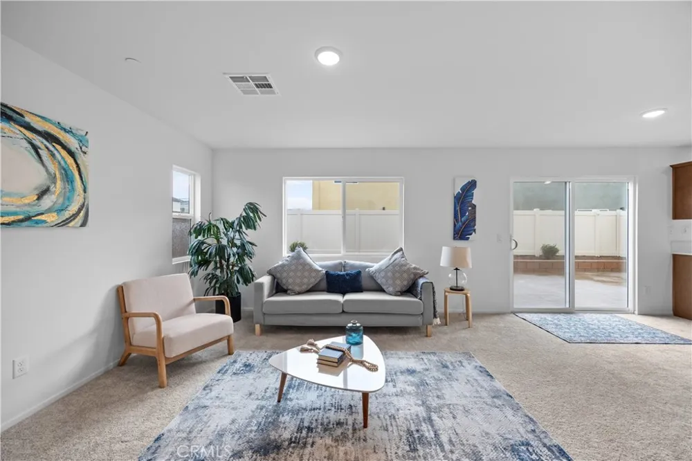 2168 REDWOOD LANE Banning, CA 92220