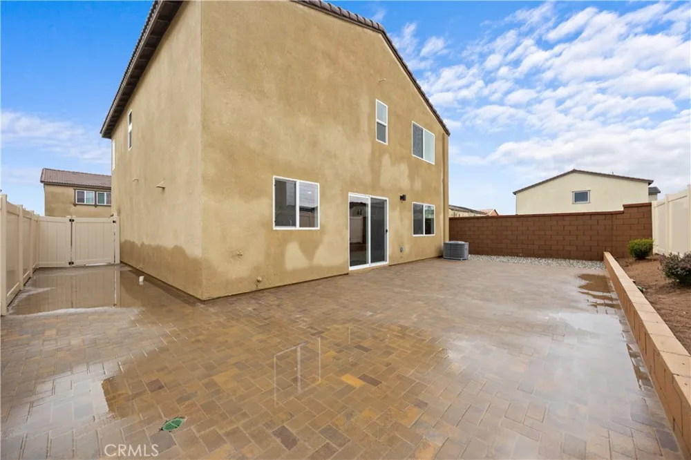 2168 REDWOOD LANE Banning, CA 92220