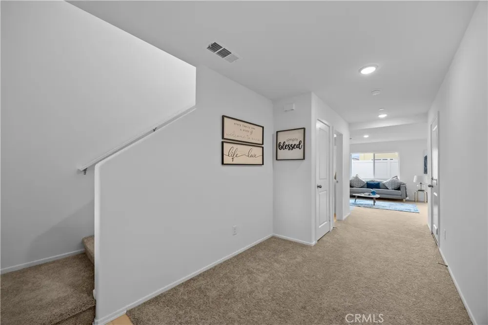 2168 REDWOOD LANE Banning, CA 92220