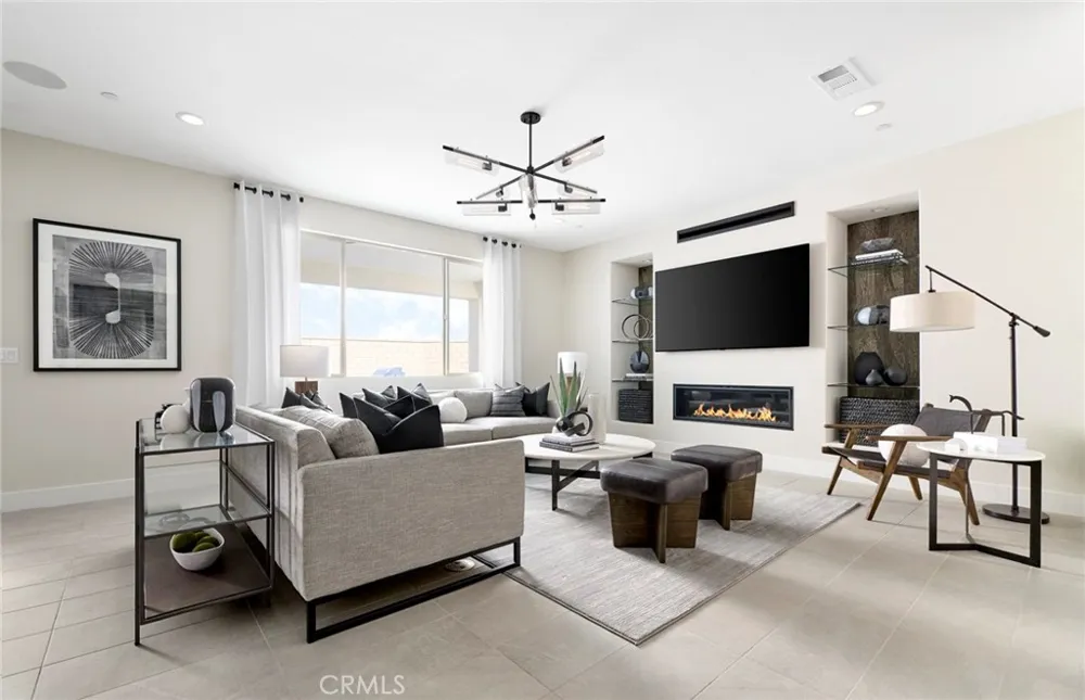 25099 Greythorne Drive Menifee, CA 92586
