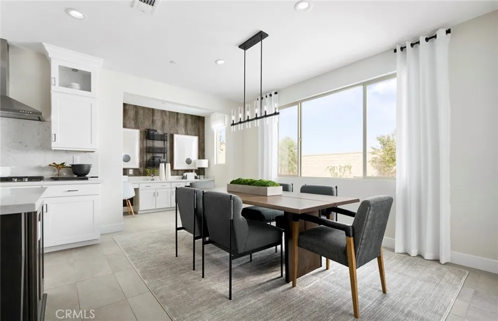 25099 Greythorne Drive Menifee, CA 92586