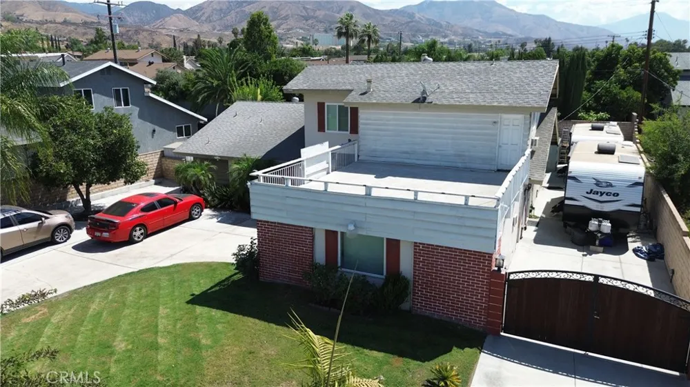 5981 Buchanan San Bernardino, CA 92404