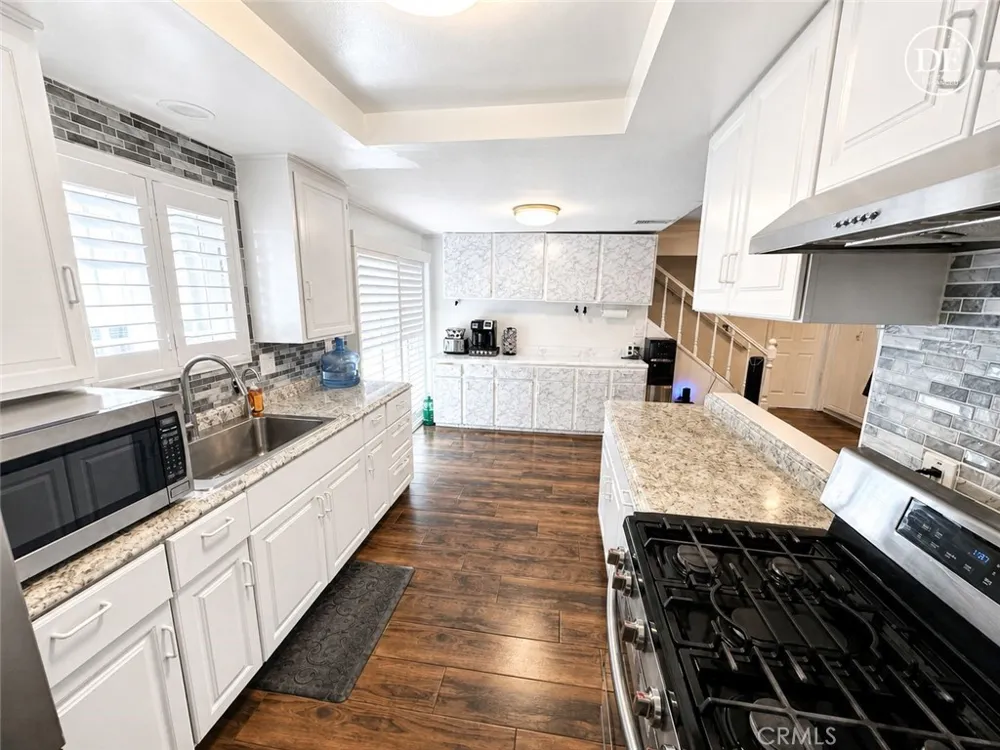 5981 Buchanan San Bernardino, CA 92404