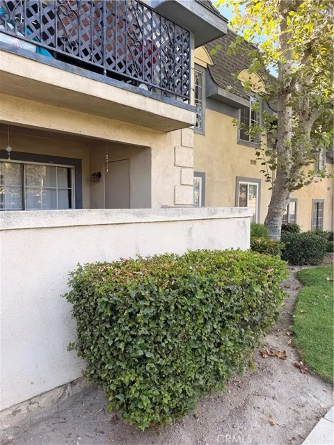 149 W 6th