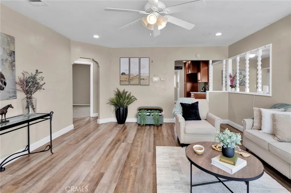 15212 Dos Palmas Victorville, CA 92392