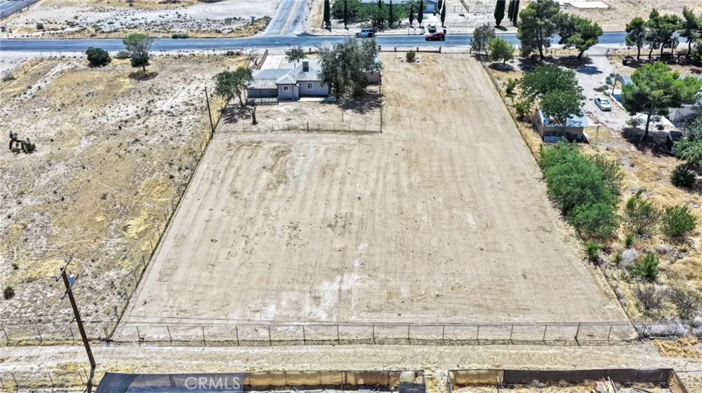 15212 Dos Palmas Victorville, CA 92392