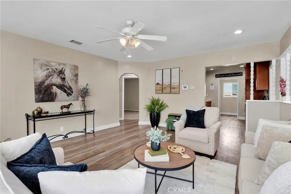 15212 Dos Palmas Victorville, CA 92392