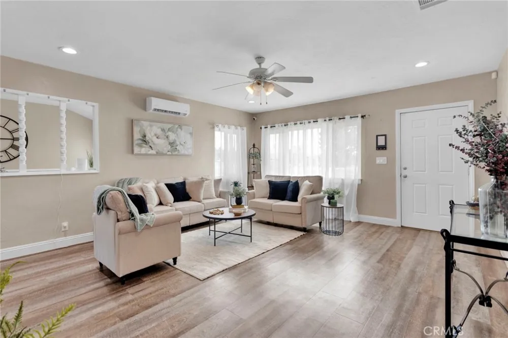 15212 Dos Palmas Victorville, CA 92392