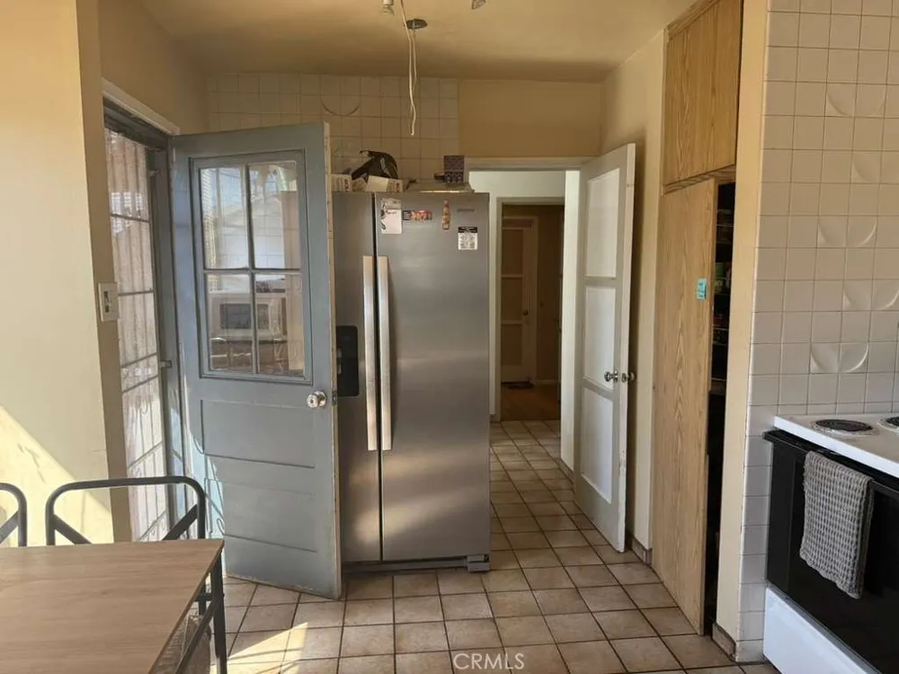416 Oakdale Drive Claremont, CA 91711