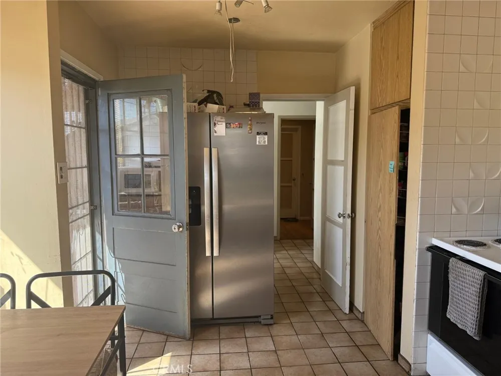416 Oakdale Drive Claremont, CA 91711