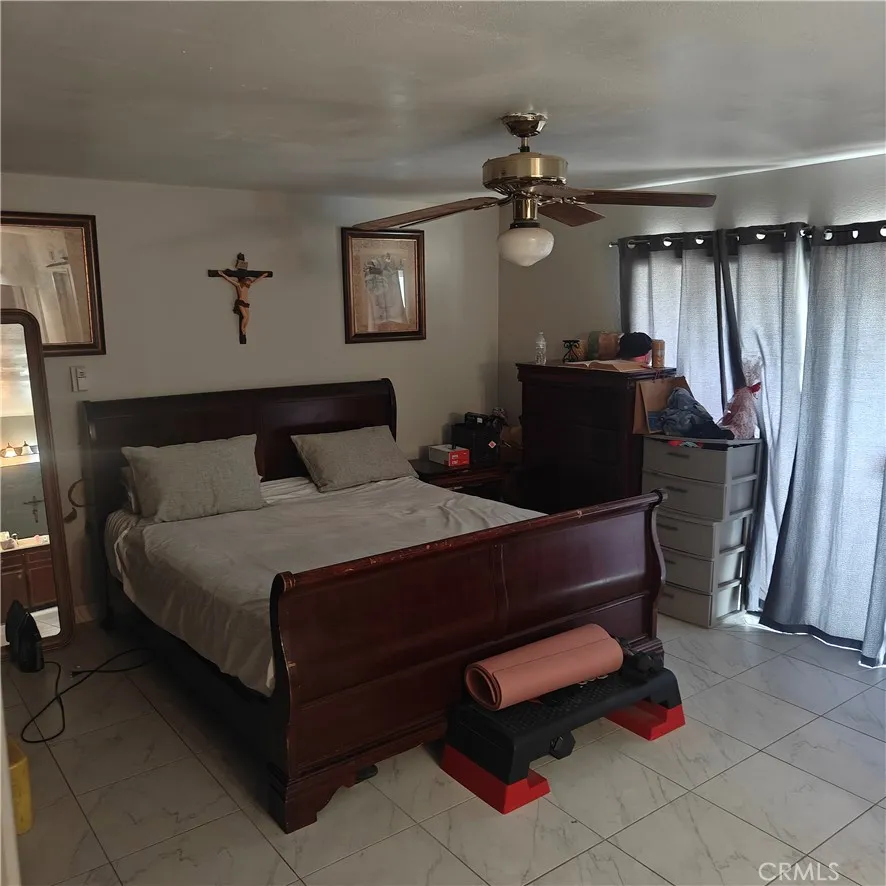 28411 Locust Moreno Valley, CA 92555