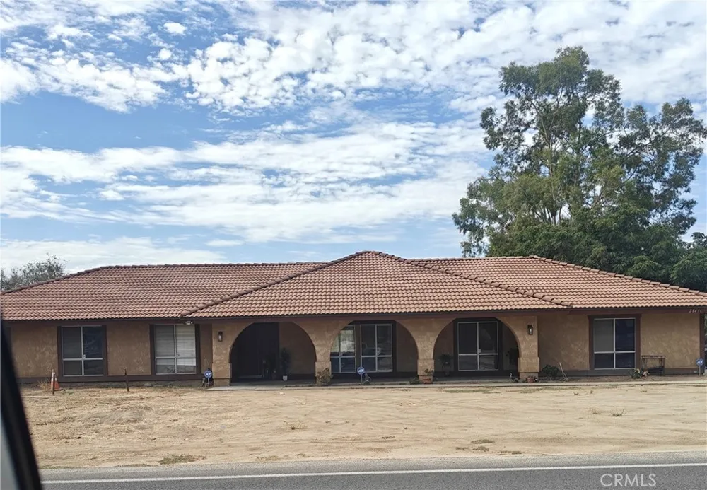 28411 Locust Moreno Valley, CA 92555