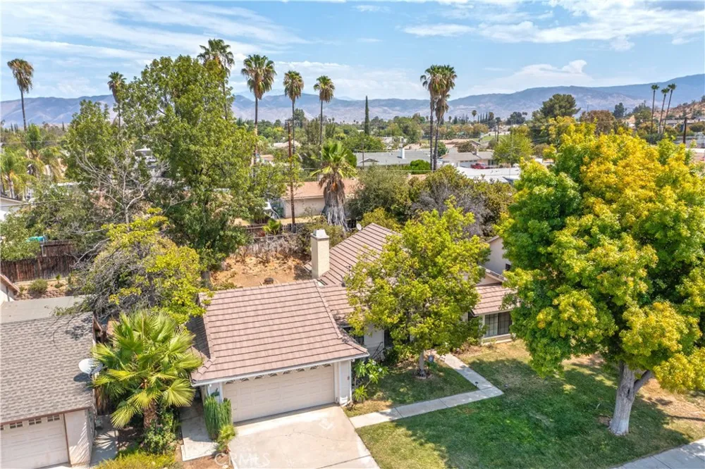 41410 Shadow Mountain Way Hemet, CA 92544