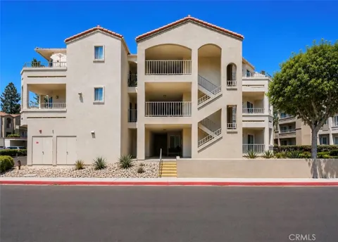1030 Vista Del Cerro Drive #104