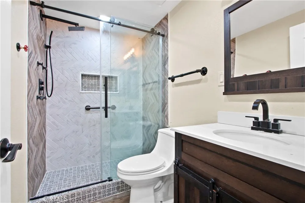 4164 Elizabeth Court Cypress, CA 90630