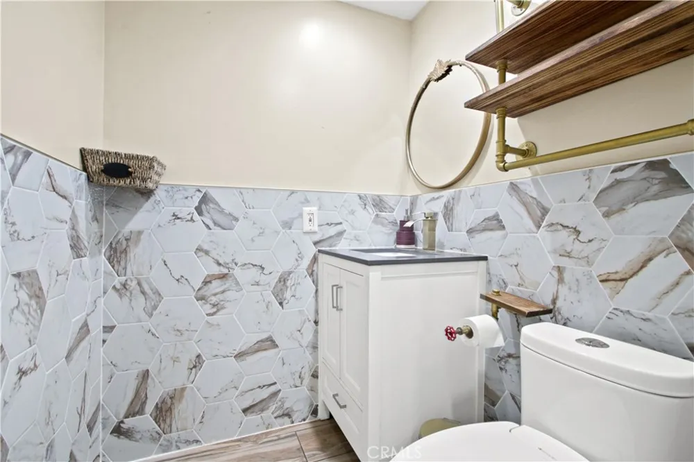 4164 Elizabeth Court Cypress, CA 90630