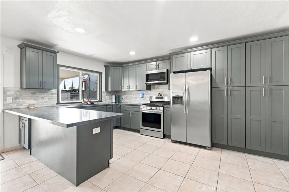 2799 Mustang Lane Norco, CA 92860