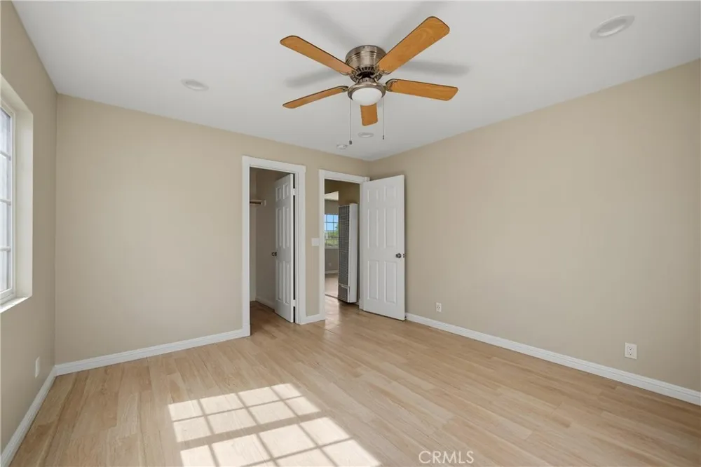 221 Pleasant View Colton, CA 92324