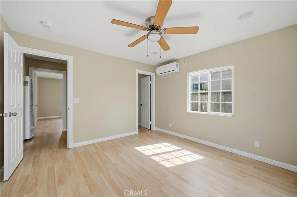 221 Pleasant View Colton, CA 92324