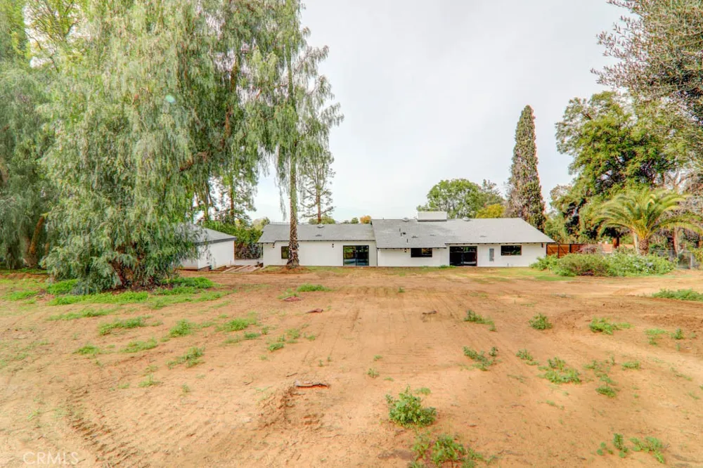 6174 Hawarden Riverside, CA 92506