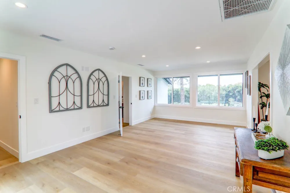 6174 Hawarden Riverside, CA 92506
