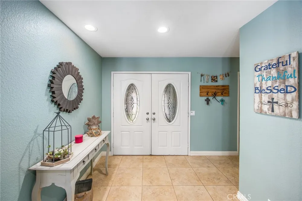 5857 Dora Court Riverside, CA 92506