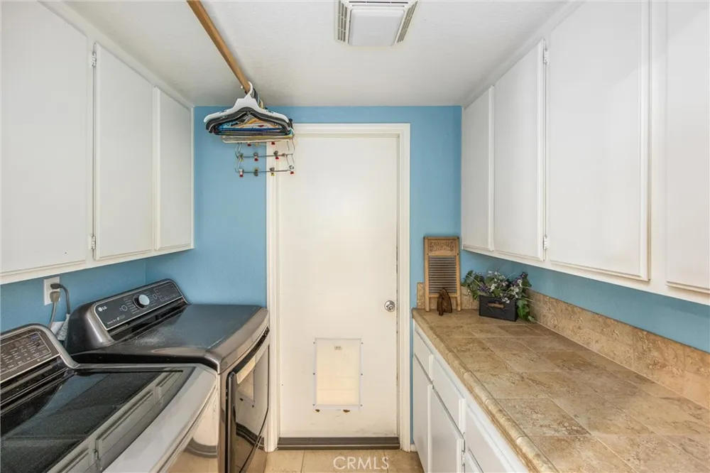 5857 Dora Court Riverside, CA 92506
