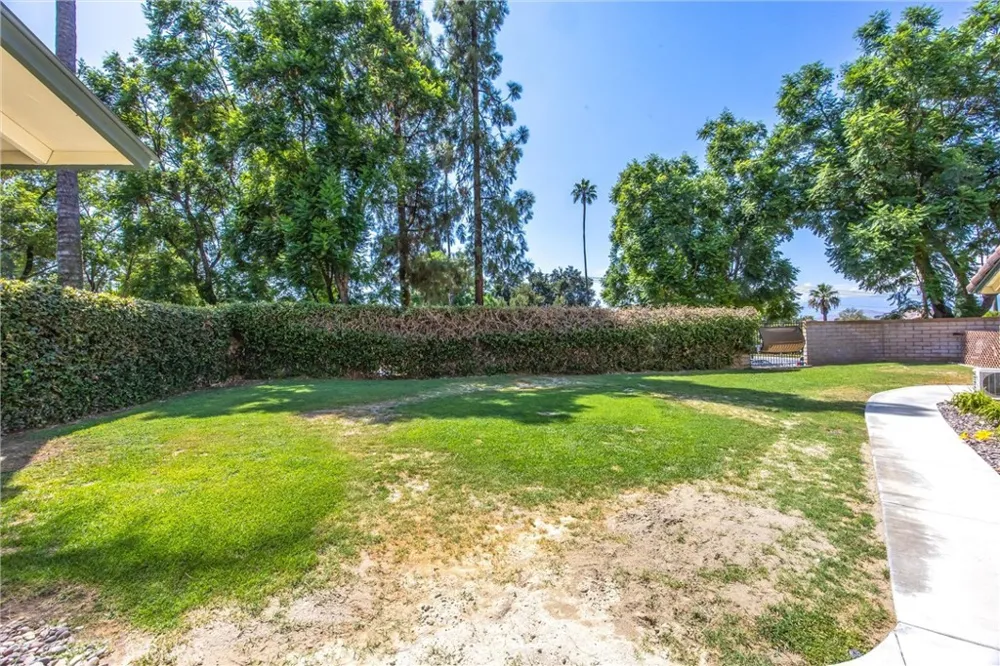 5857 Dora Court Riverside, CA 92506