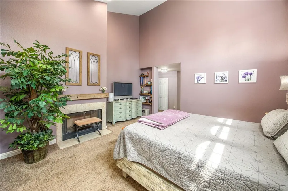 5857 Dora Court Riverside, CA 92506