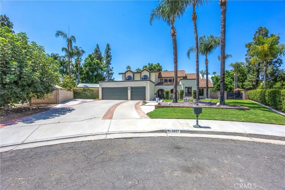 5857 Dora Court Riverside, CA 92506