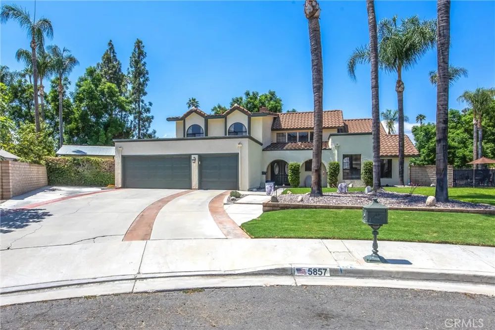5857 Dora Court Riverside, CA 92506
