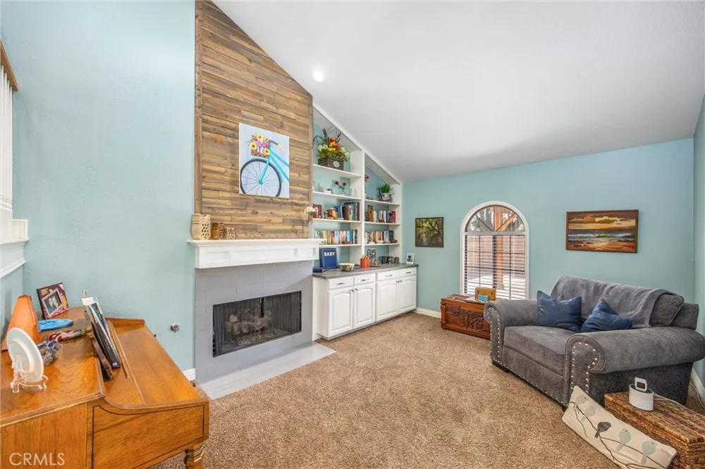 5857 Dora Court Riverside, CA 92506