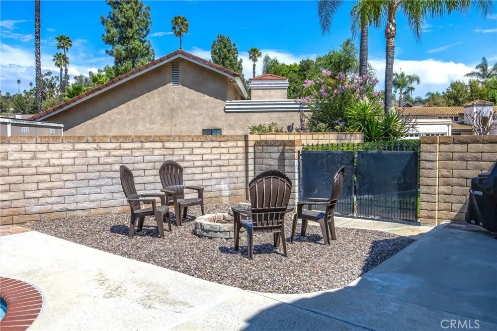 5857 Dora Court Riverside, CA 92506