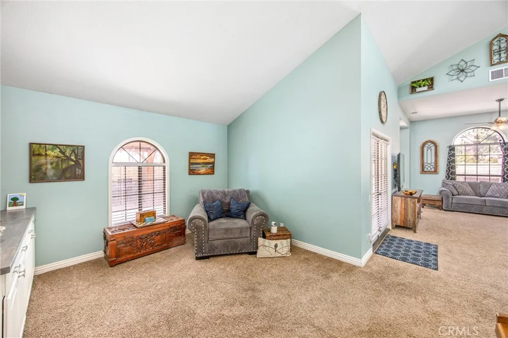 5857 Dora Court Riverside, CA 92506
