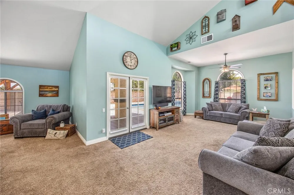 5857 Dora Court Riverside, CA 92506
