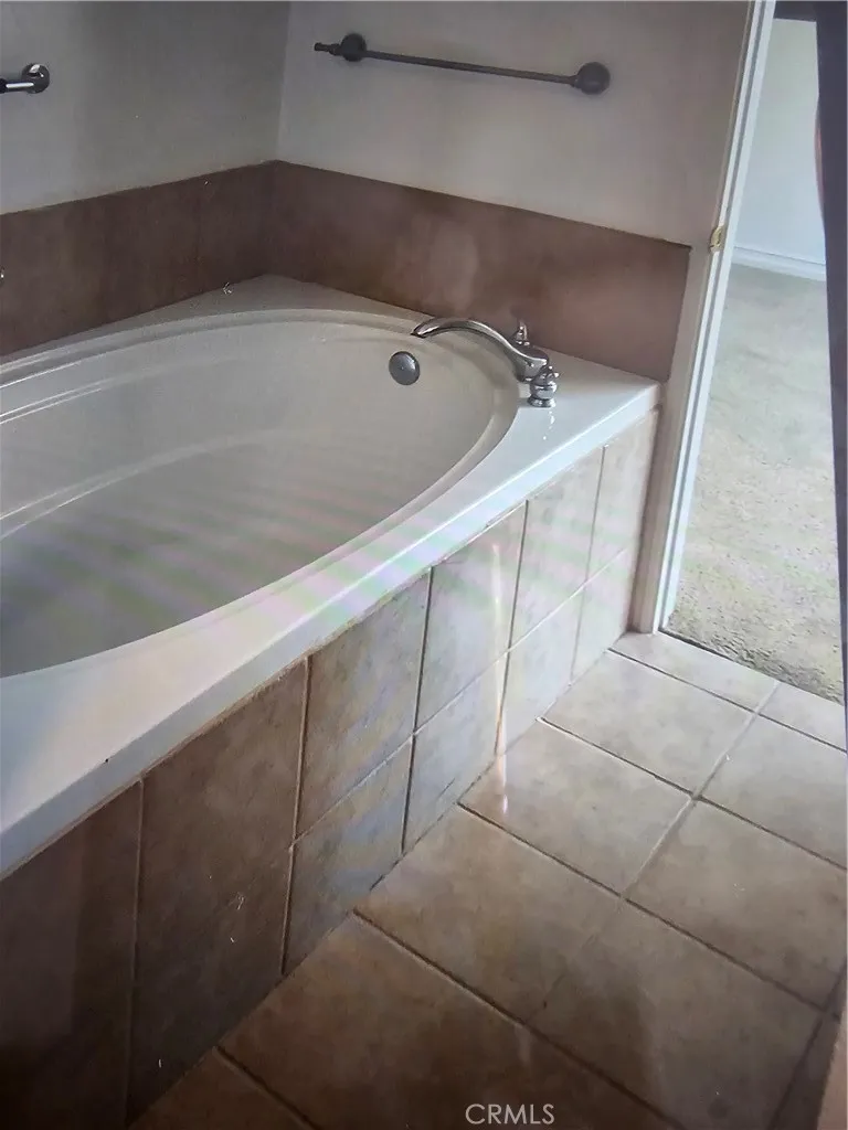 15178 Orchard Hill Helendale, CA 92342