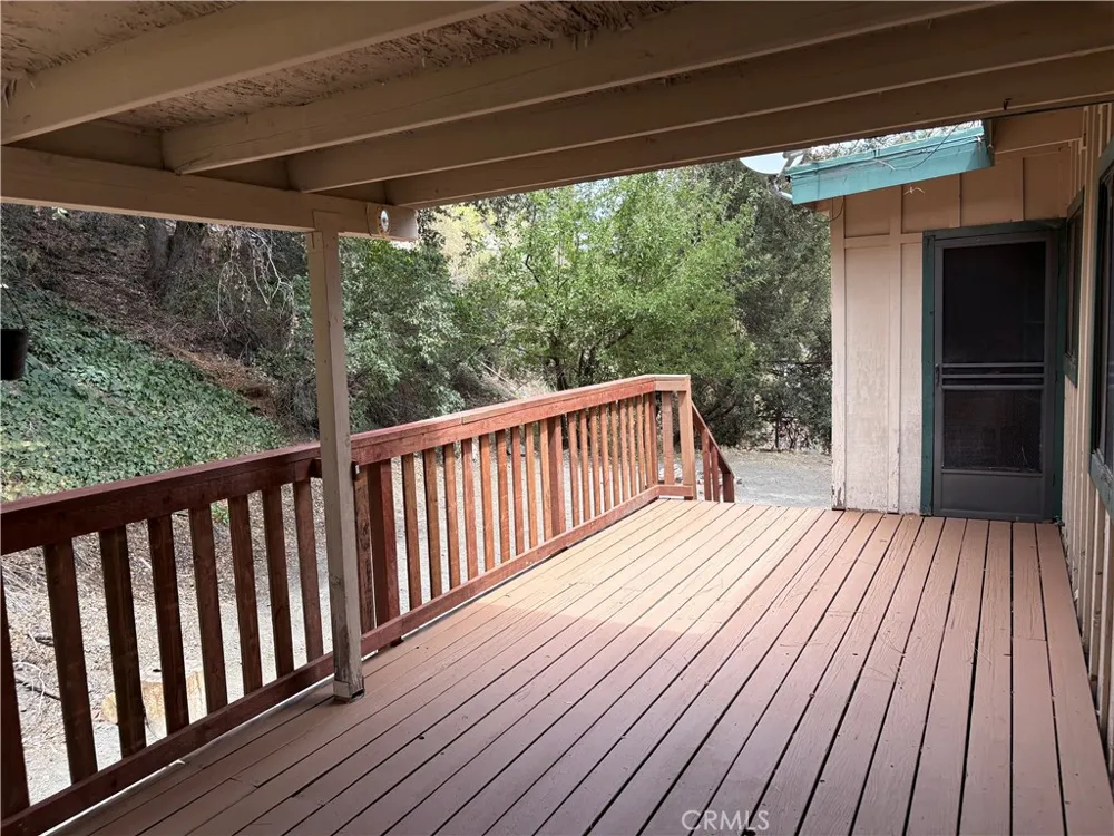 5304 Desert View Wrightwood, CA 92397