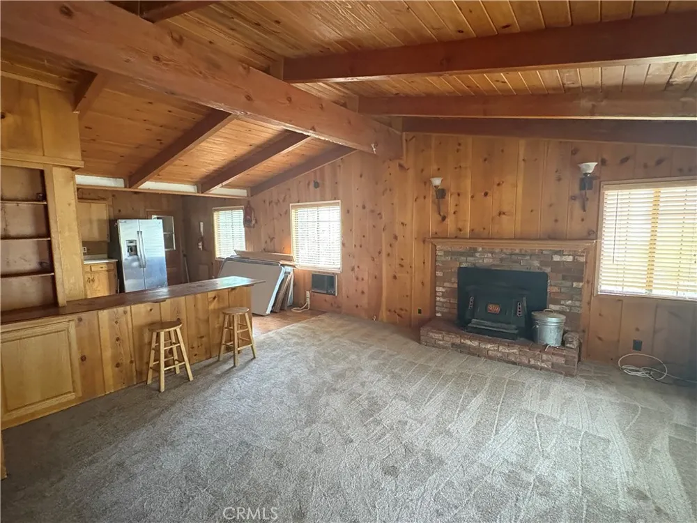5304 Desert View Wrightwood, CA 92397