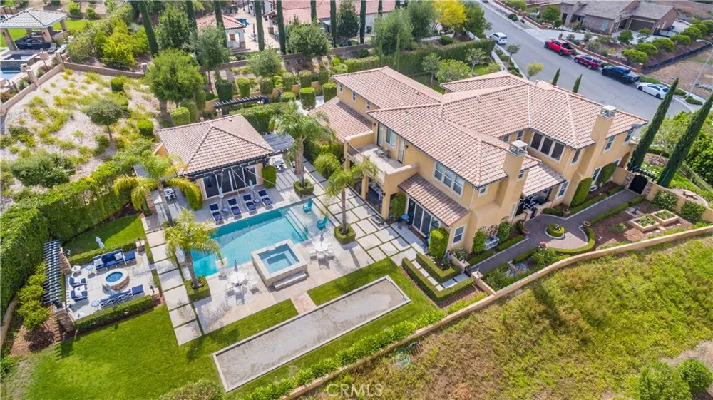 455 Wrightwood Court Riverside, CA 92506