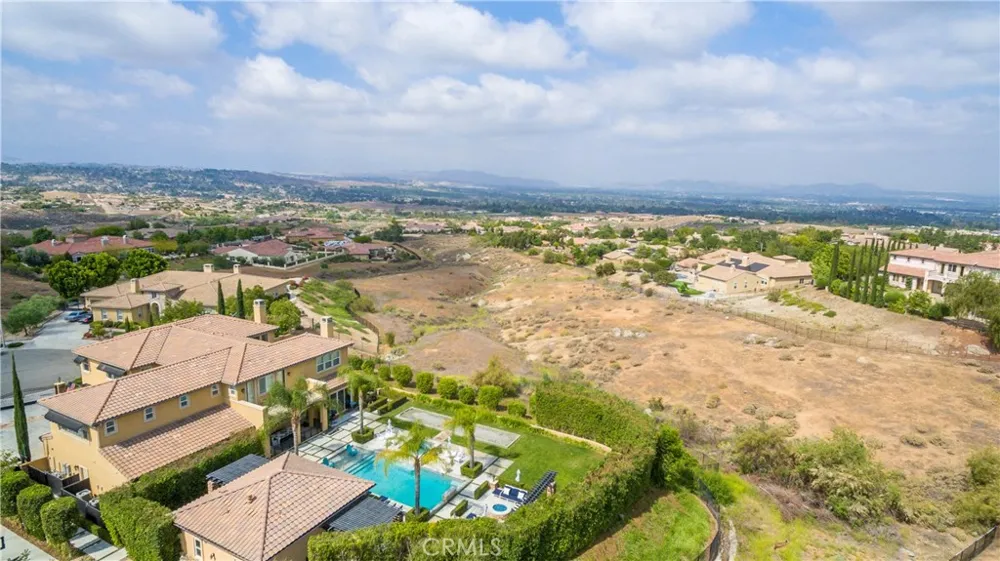 455 Wrightwood Court Riverside, CA 92506