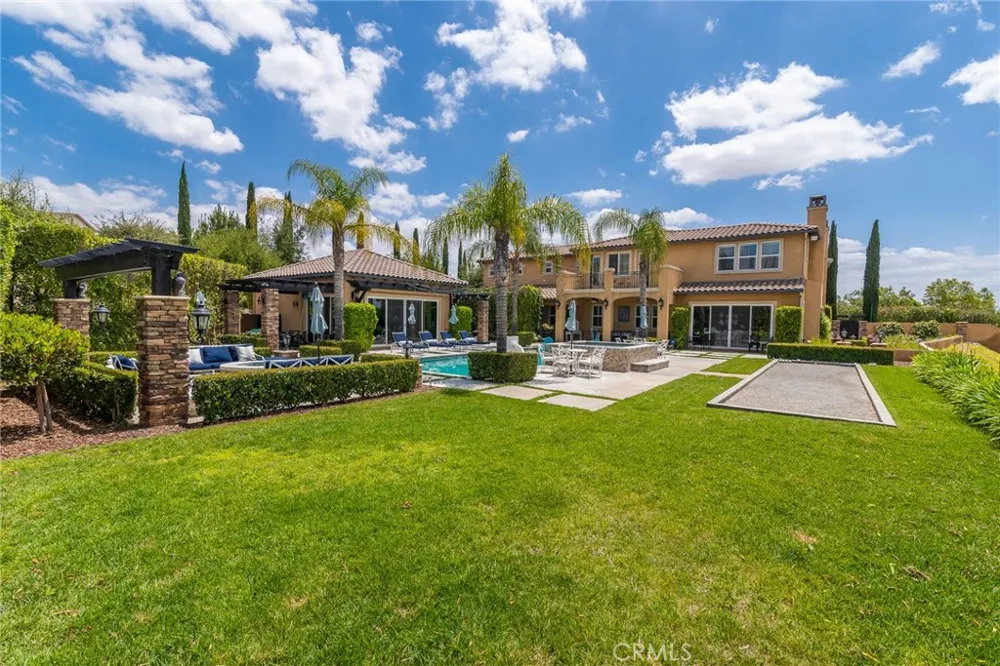 455 Wrightwood Court Riverside, CA 92506