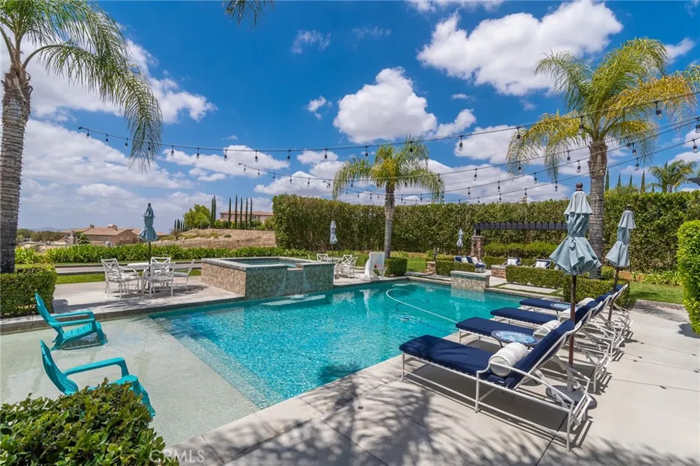 455 Wrightwood Court Riverside, CA 92506