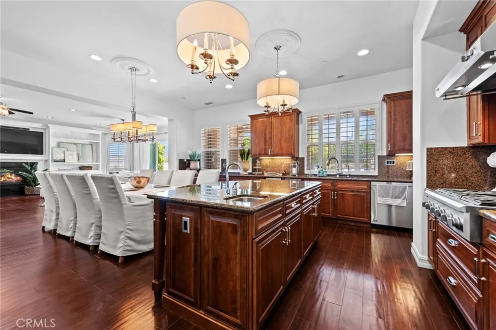 455 Wrightwood Court Riverside, CA 92506