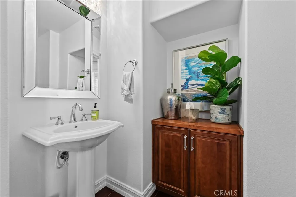 455 Wrightwood Court Riverside, CA 92506