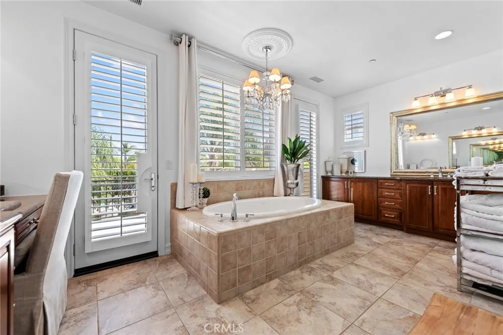 455 Wrightwood Court Riverside, CA 92506