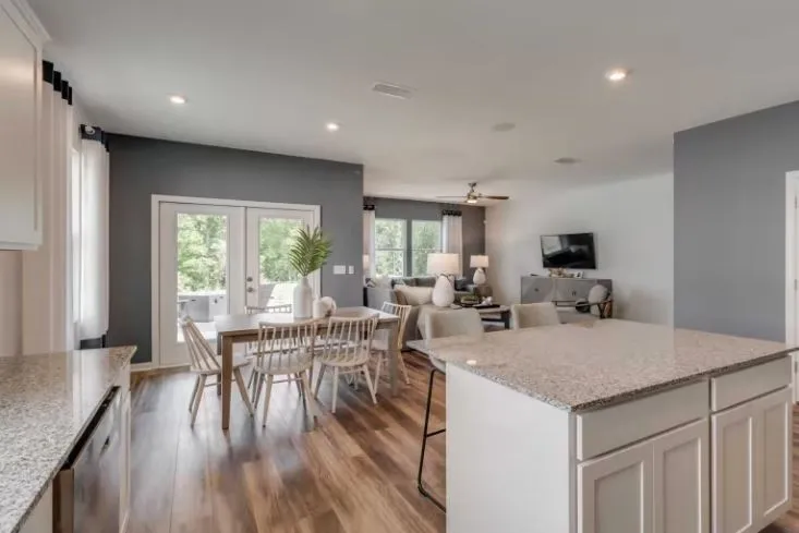 3638 Haplander Court Columbia, TN 38401