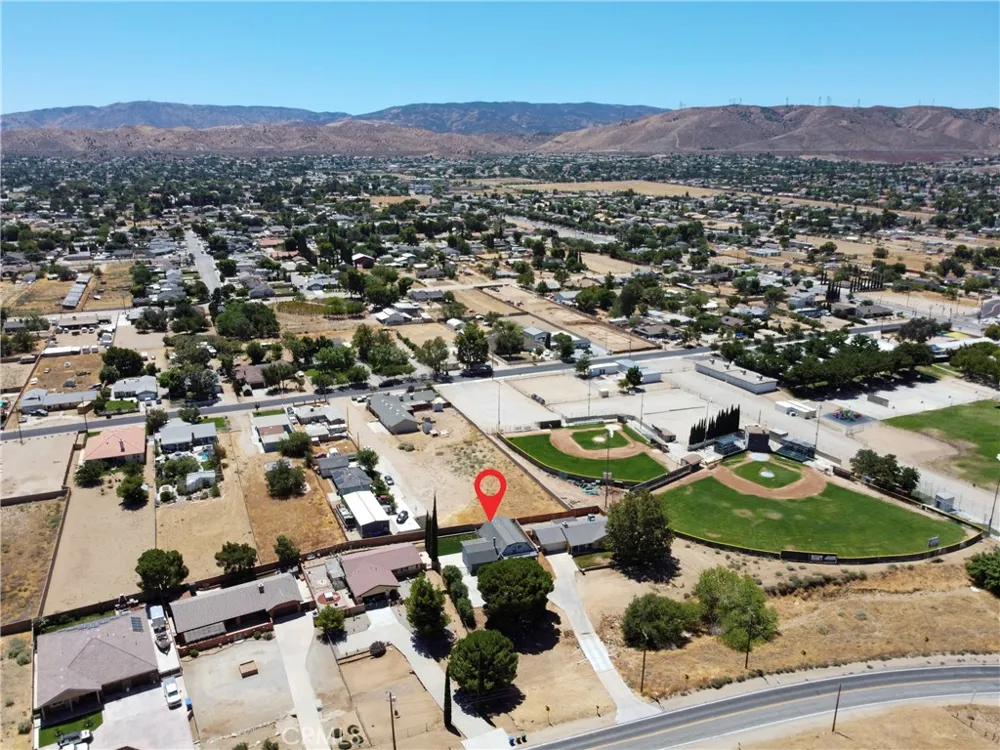 4718 Quartz Hill Lancaster, CA 93536